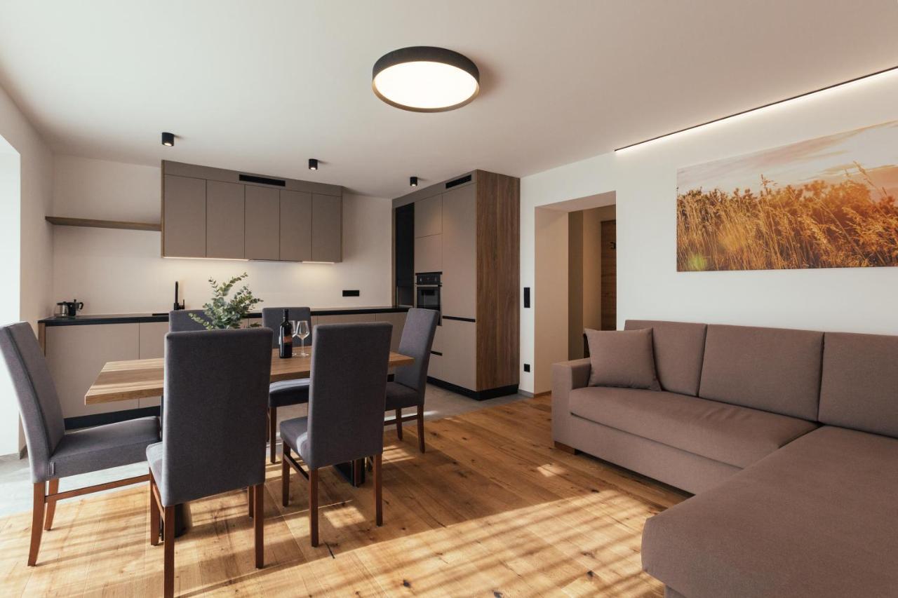 Alpenglow Apartments كولابو المظهر الخارجي الصورة